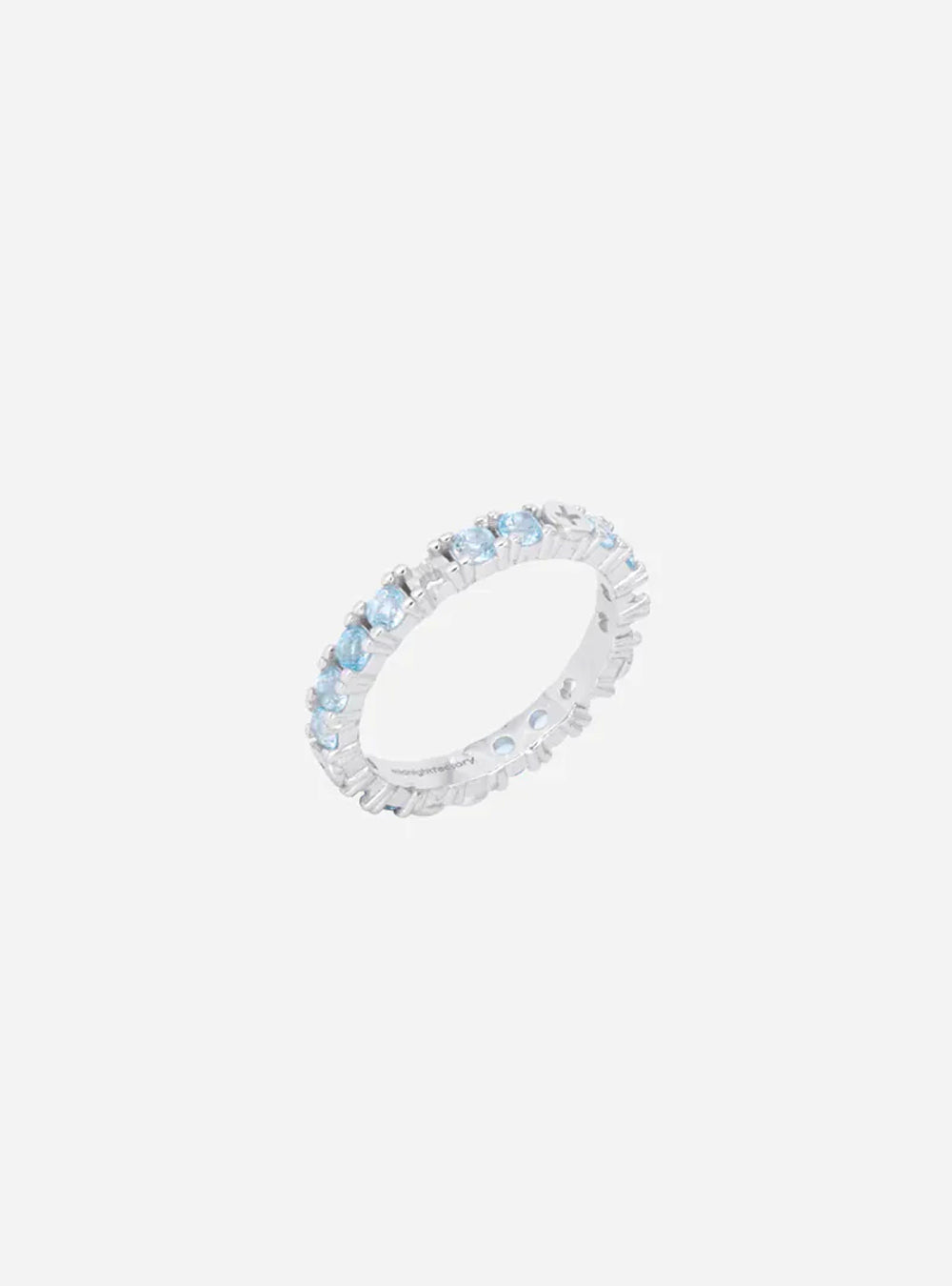 A MIDNIGHTFACTORY white gold ring with blue topaz stones.