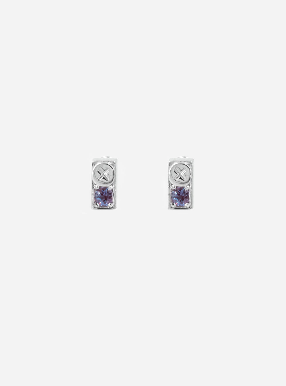 a pair of MIDNIGHTFACTORY Screwbox colour-changing alexandrite earrings.