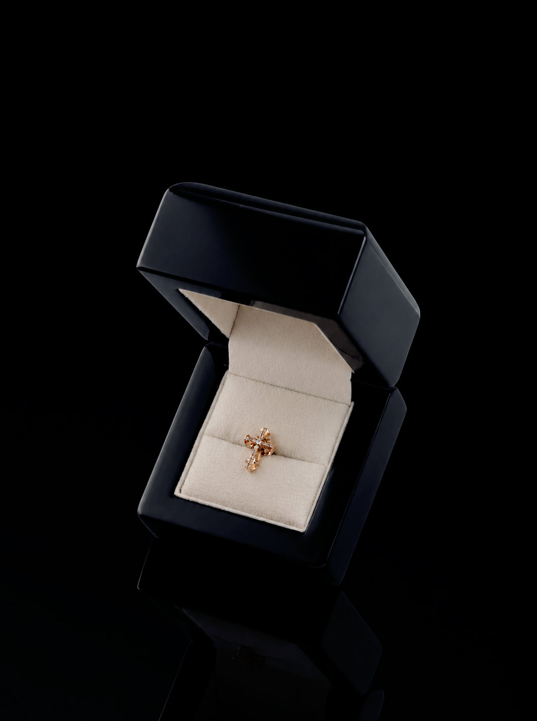CRUCIS cross 18K gold single earring [Made-to-order]