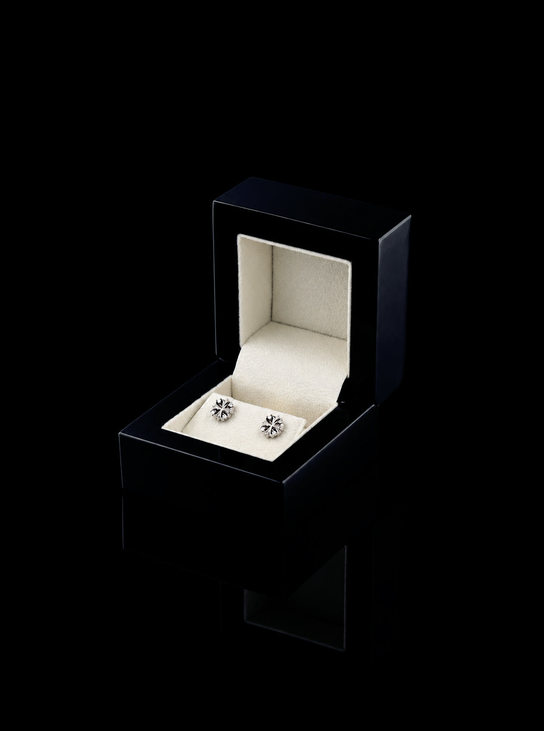 Clover-cross quadruplets 18K gold earrings, Diamonds [Made-to-order]