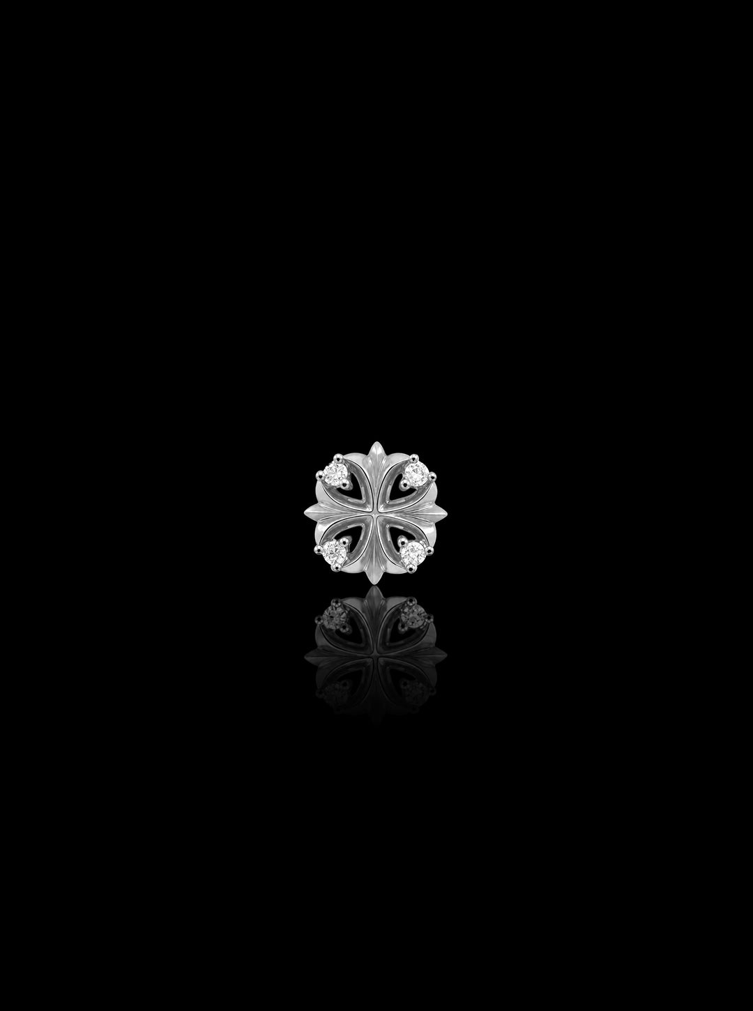Clover-cross quadruplets 18K gold single earring, Diamonds [Made-to-order]