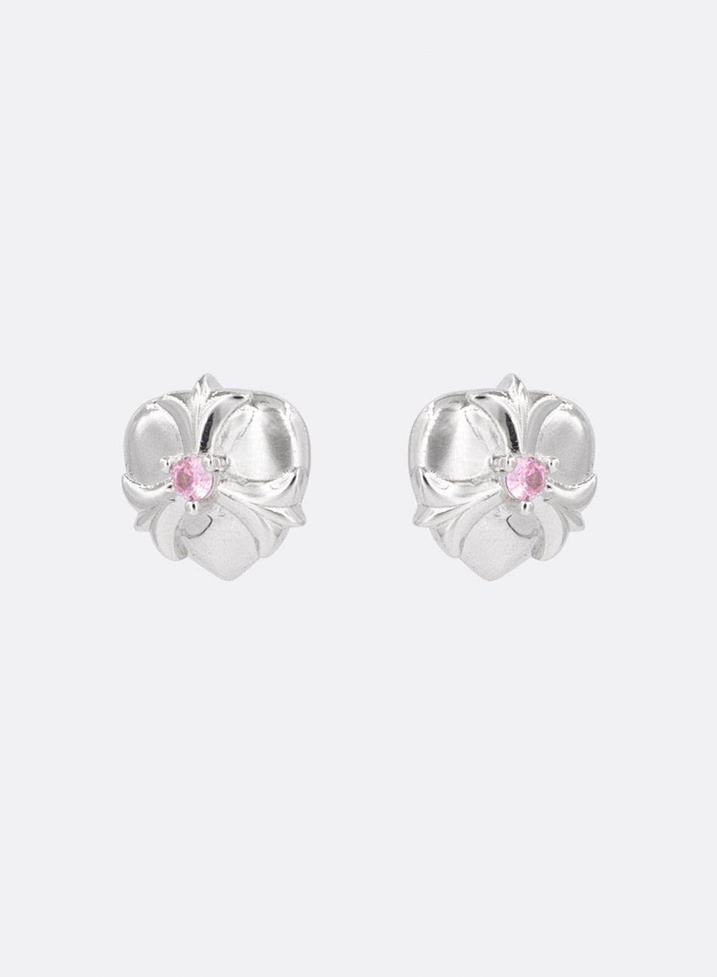 Petals on heart earrings (Pink)