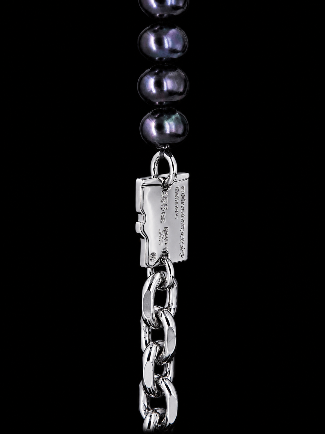 Micro-SD black freshwater pearls necklace