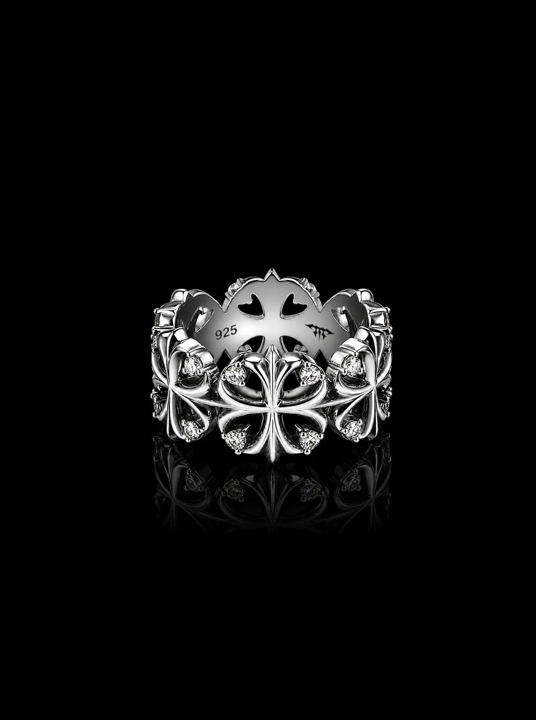 Clover cross quadruplets ring