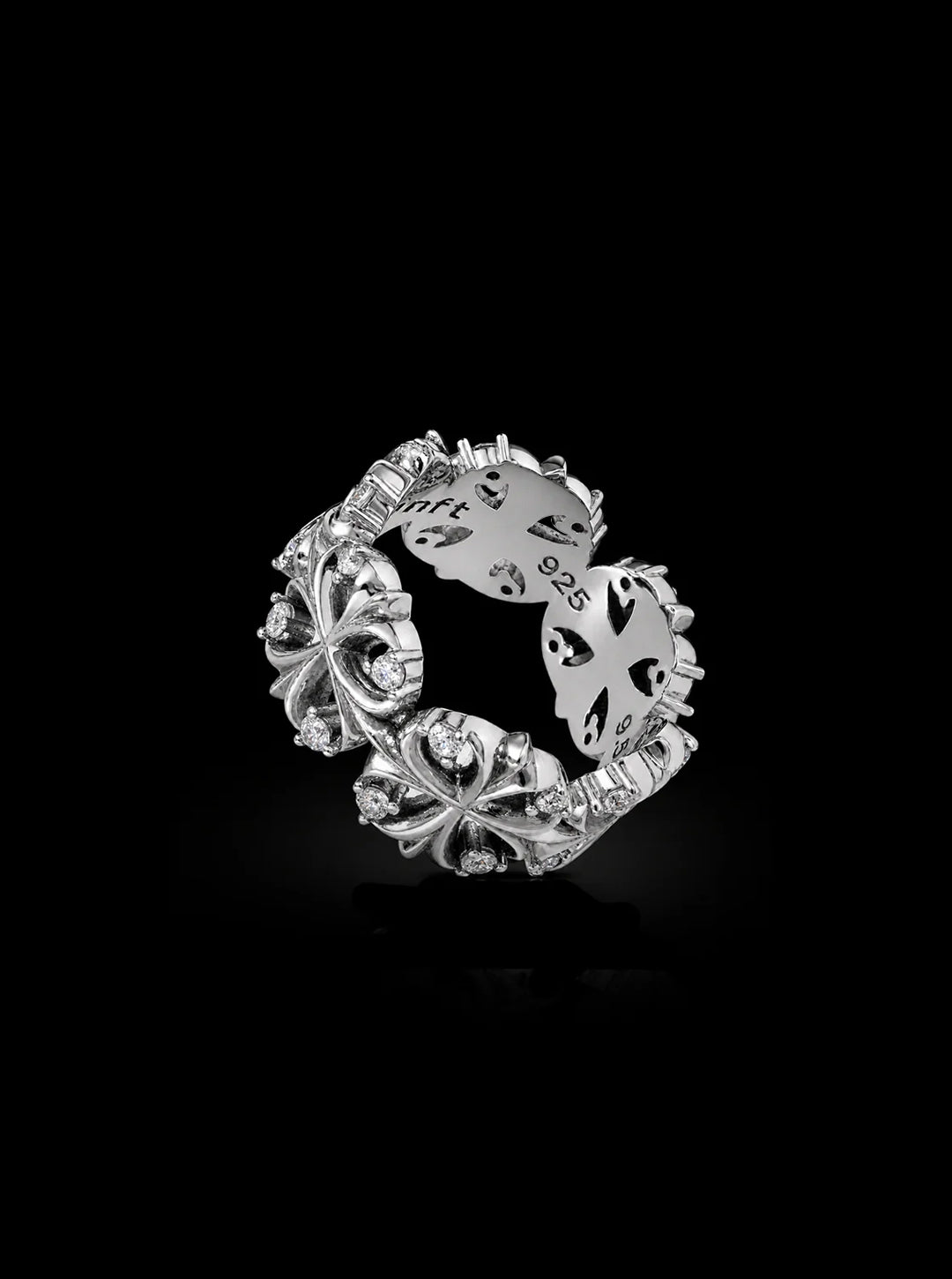 Clover cross quadruplets ring