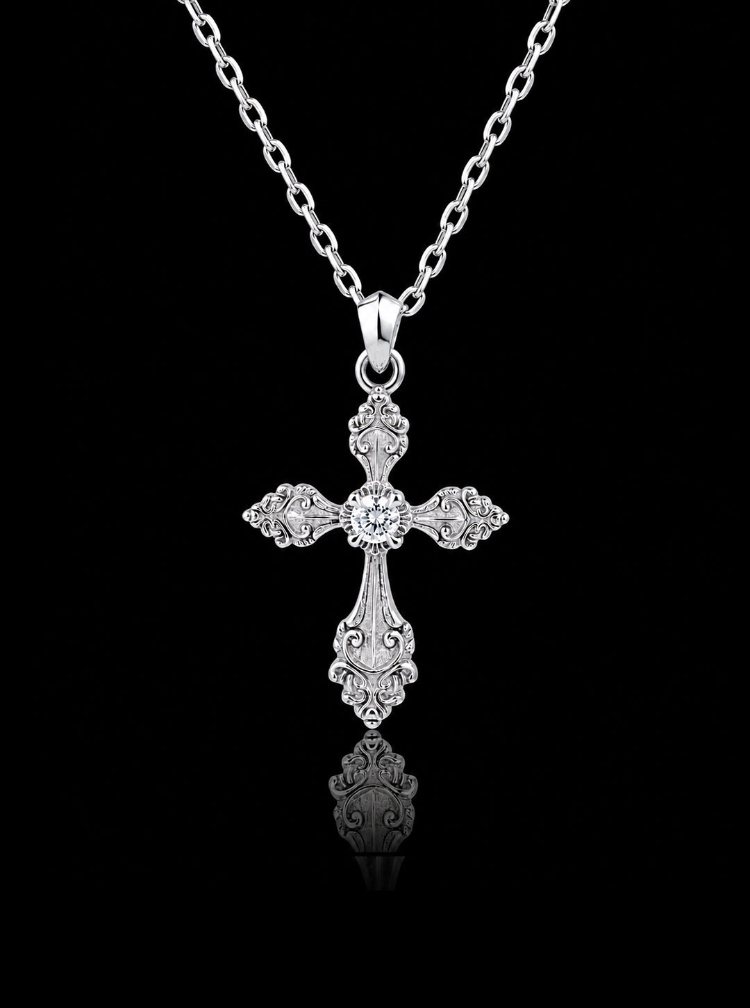 Cross pendant necklace