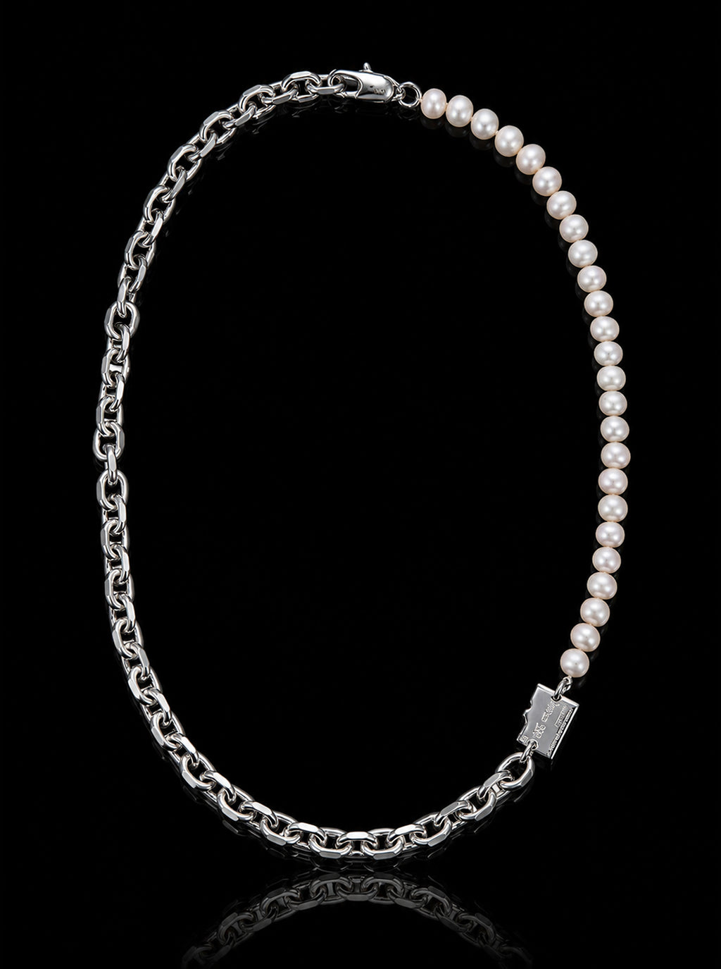 Micro-SD white freshwater pearls necklace
