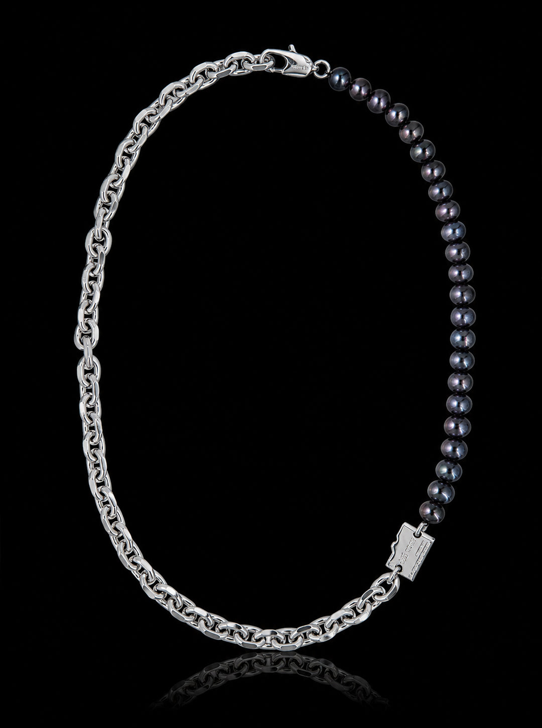 Micro-SD black freshwater pearls necklace