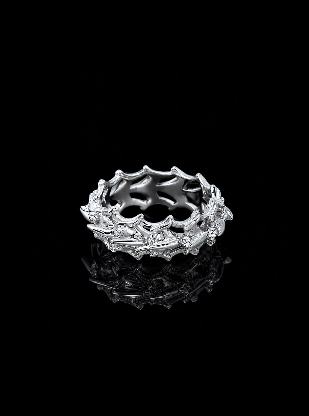 Spinebone w/ crystal ring