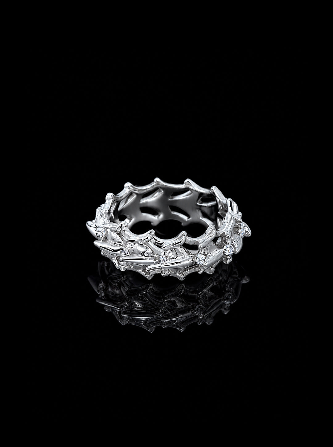 Spinebone w/ crystal ring