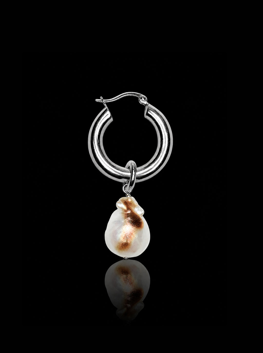 Burnt baroque pearl earring