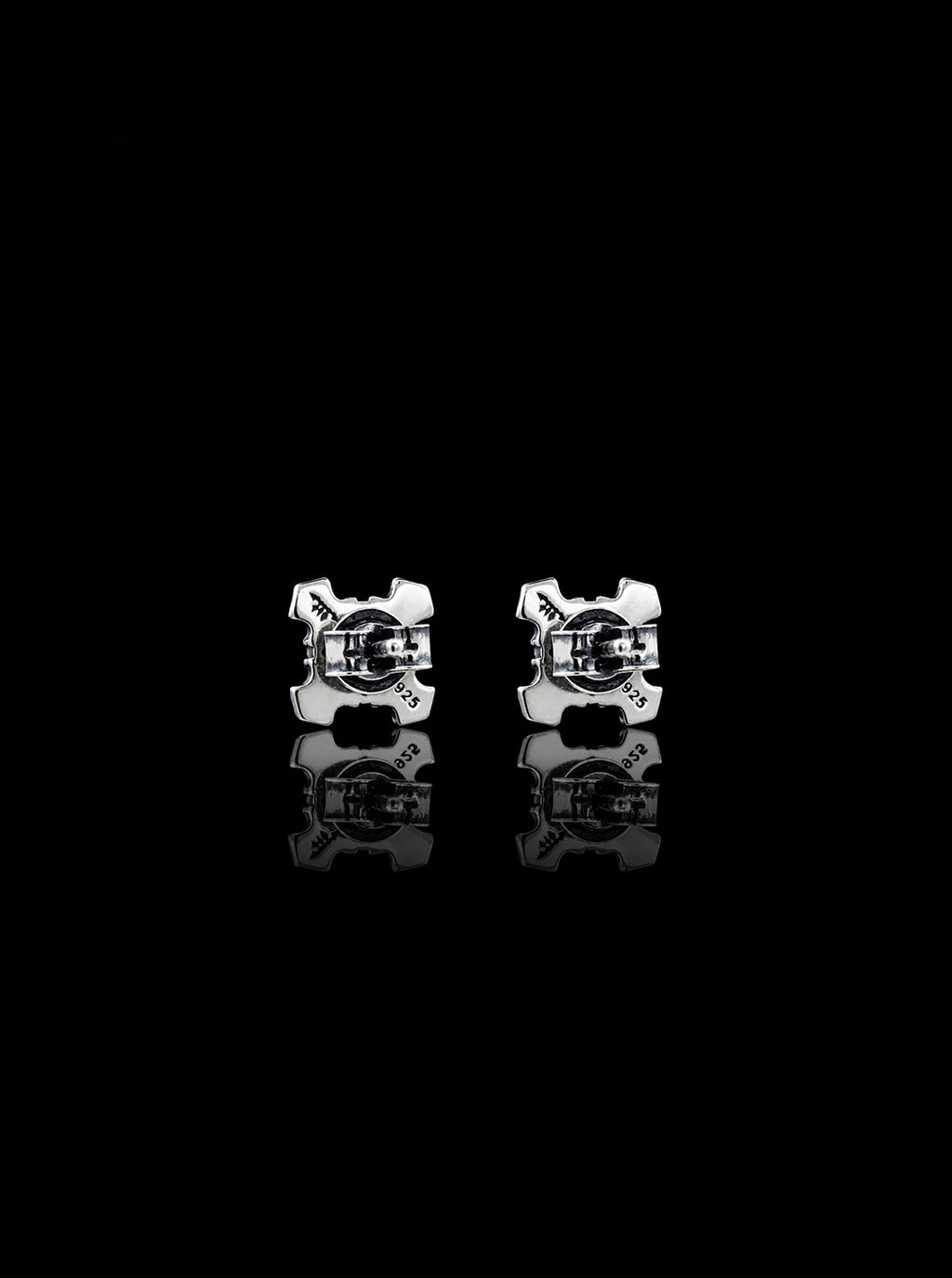 CRUCIS classic oxidised earrings