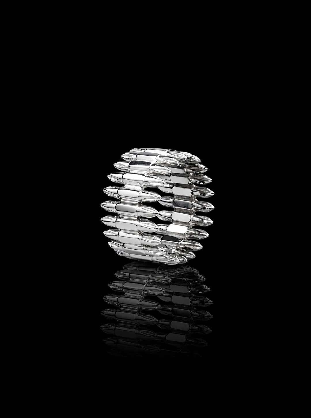 Driverbits eternity ring