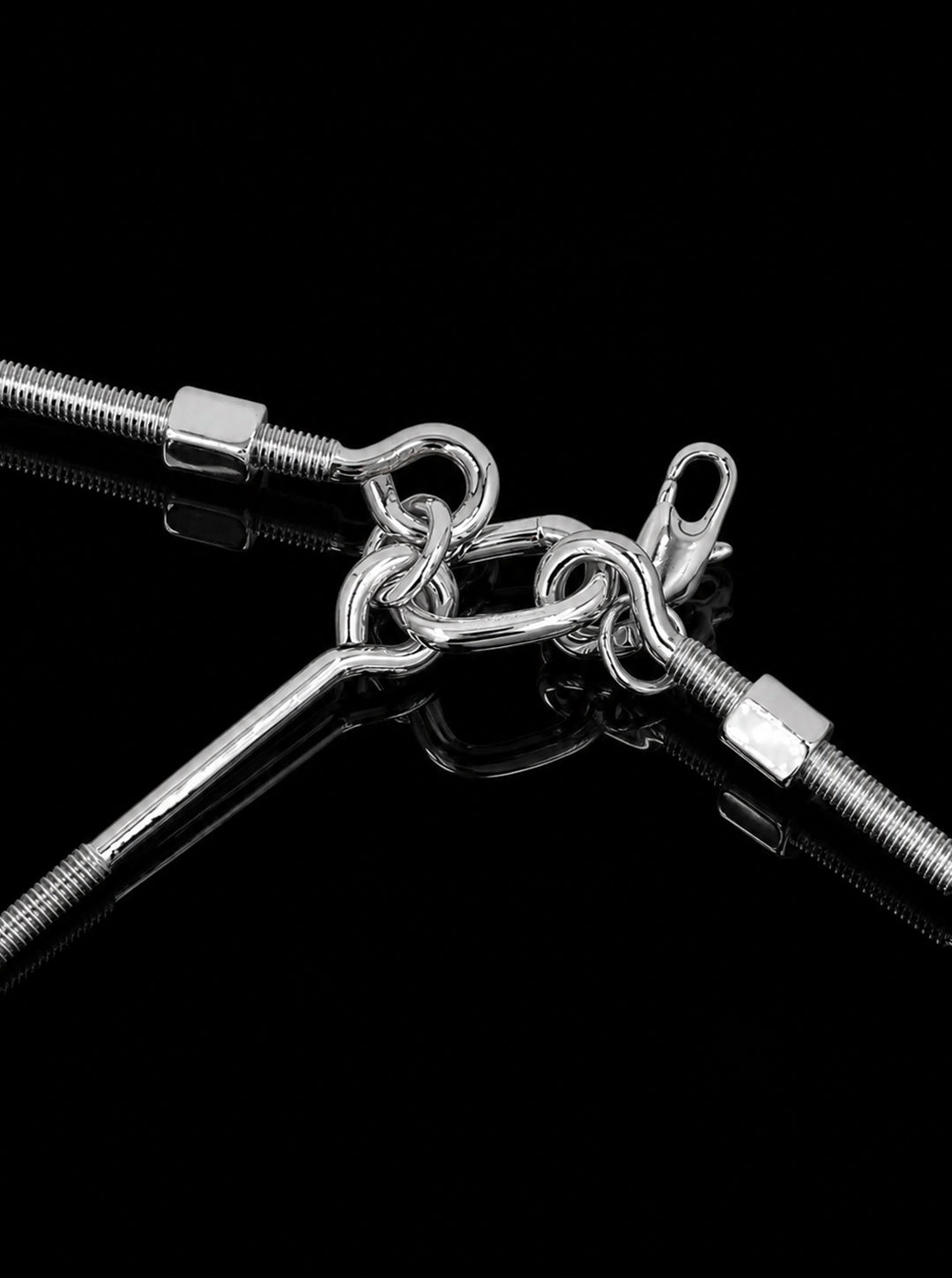 Screw-bolts bar necklace