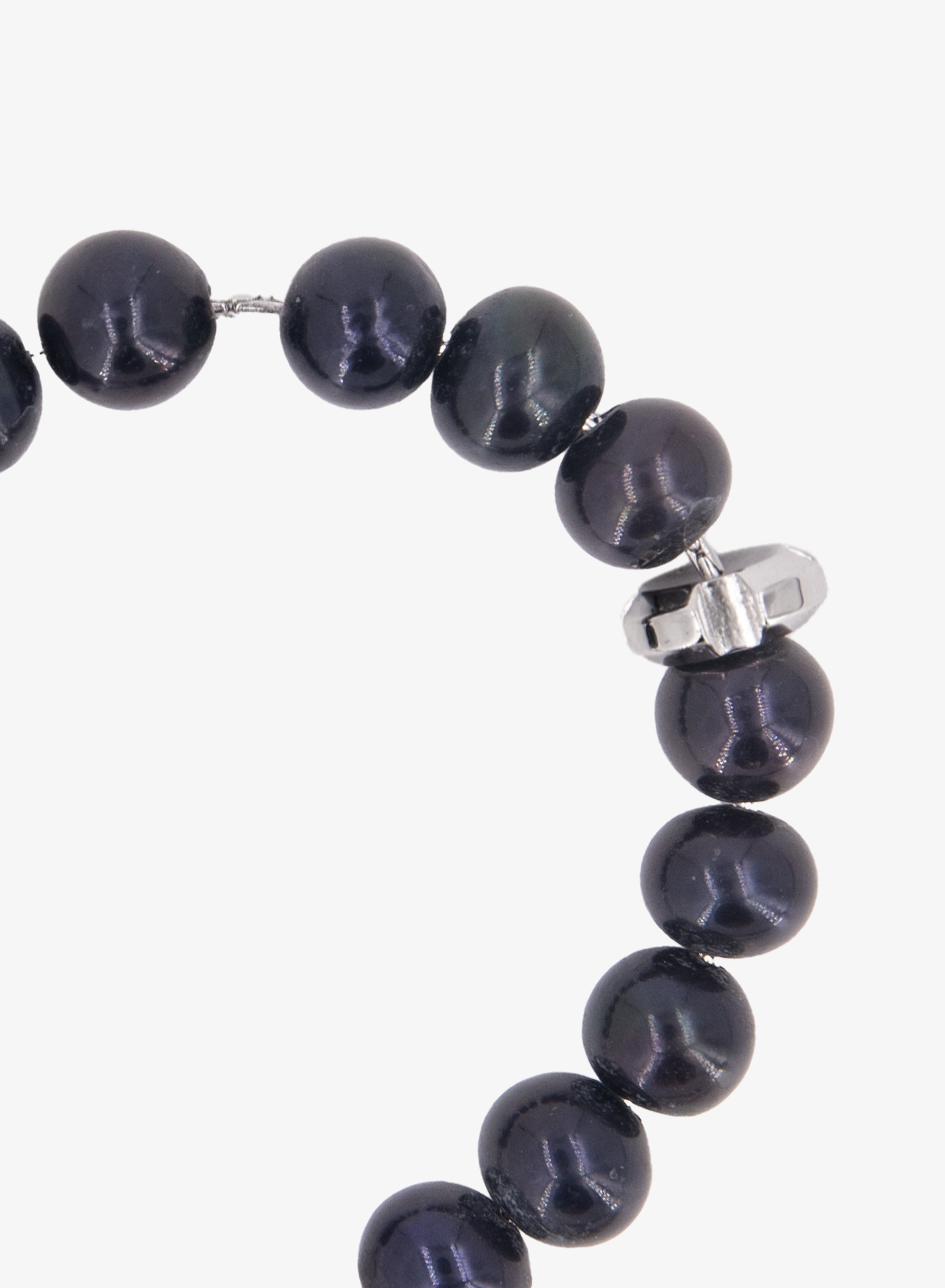 Chuck nut w/ freshwater pearls chain bracelet