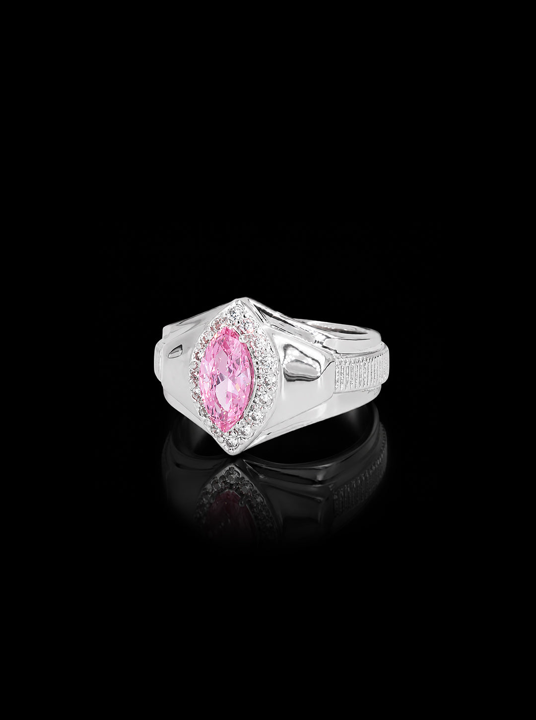 Mechanic cocktail ring