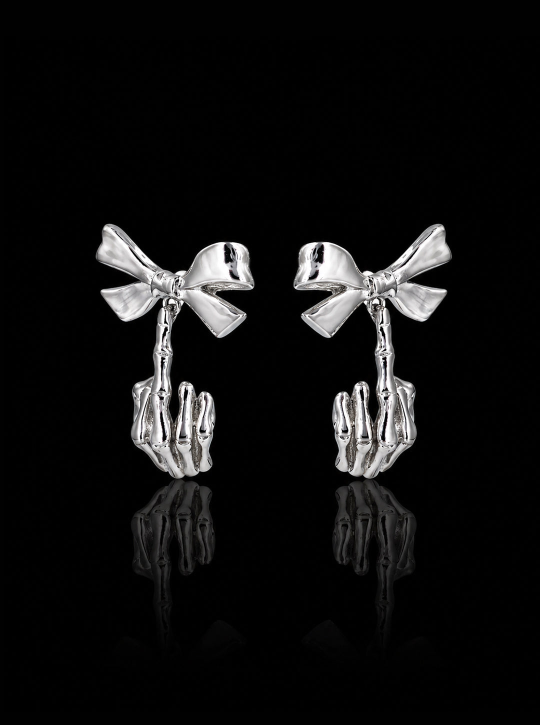 Ribbon w/ skeleton finger earrings