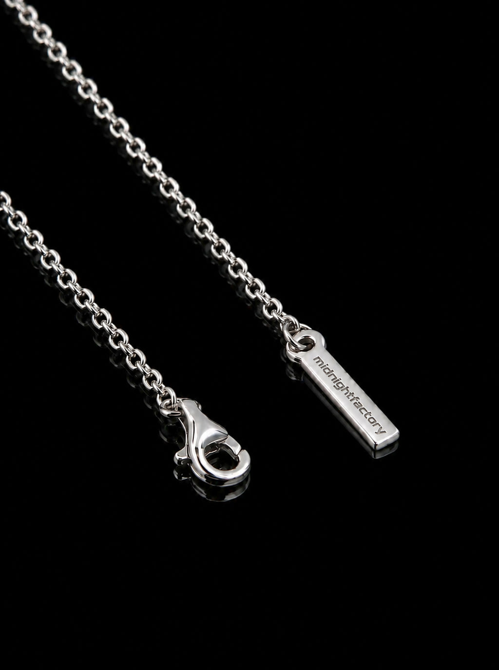 Clair-cross pendant necklace [Pre-order]