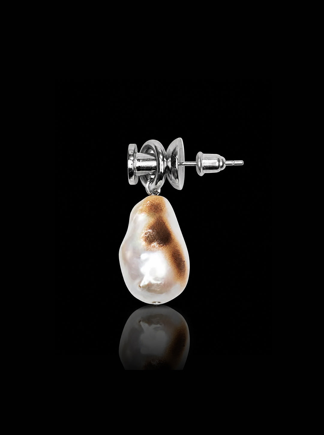 Burnt baroque pearl with push-pin earring