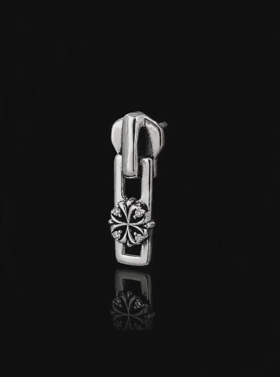 Clover-cross quadruplets zipper puller oxidised earrings