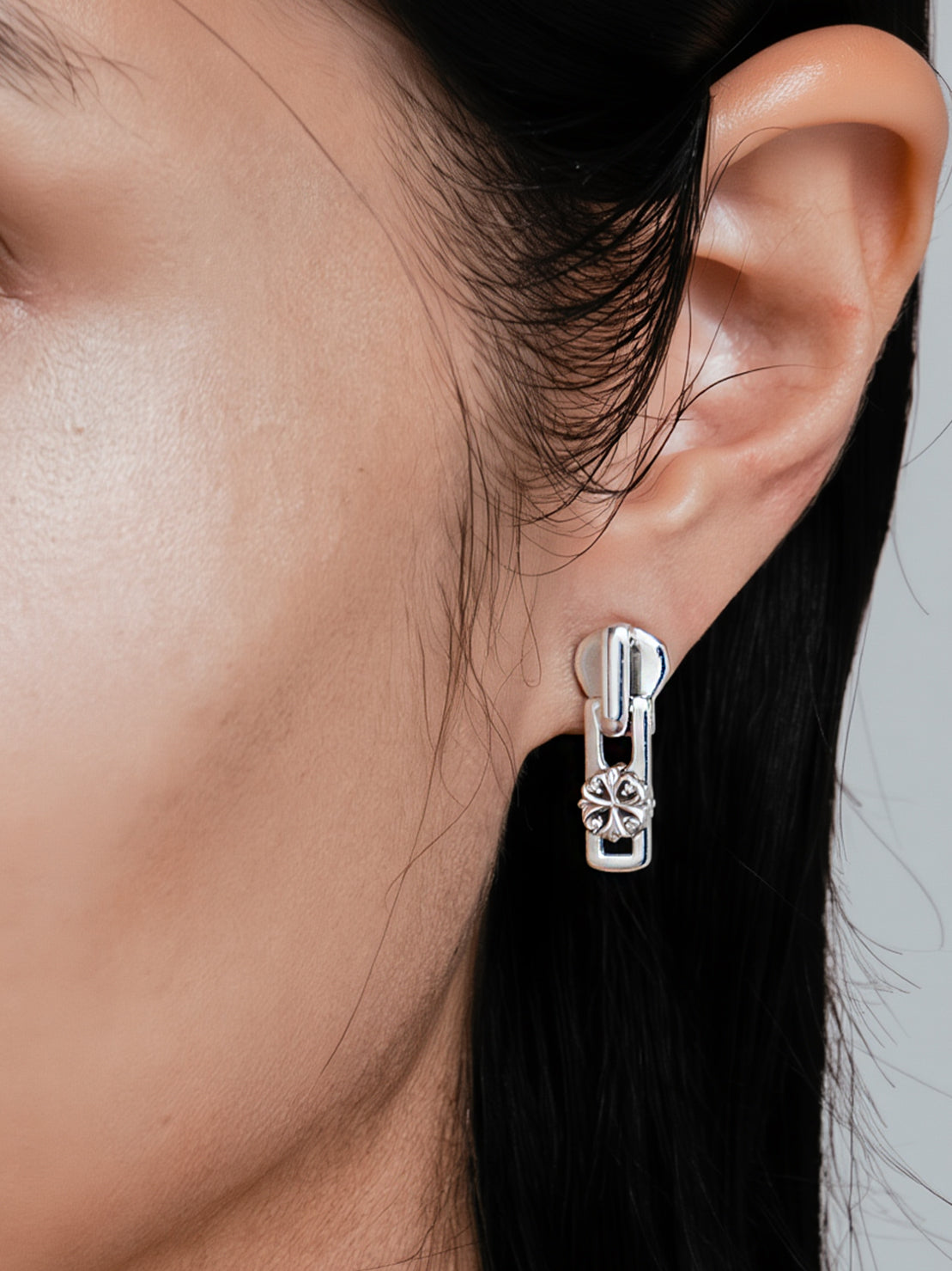 Maltese-cross quadruplets zipper puller earrings