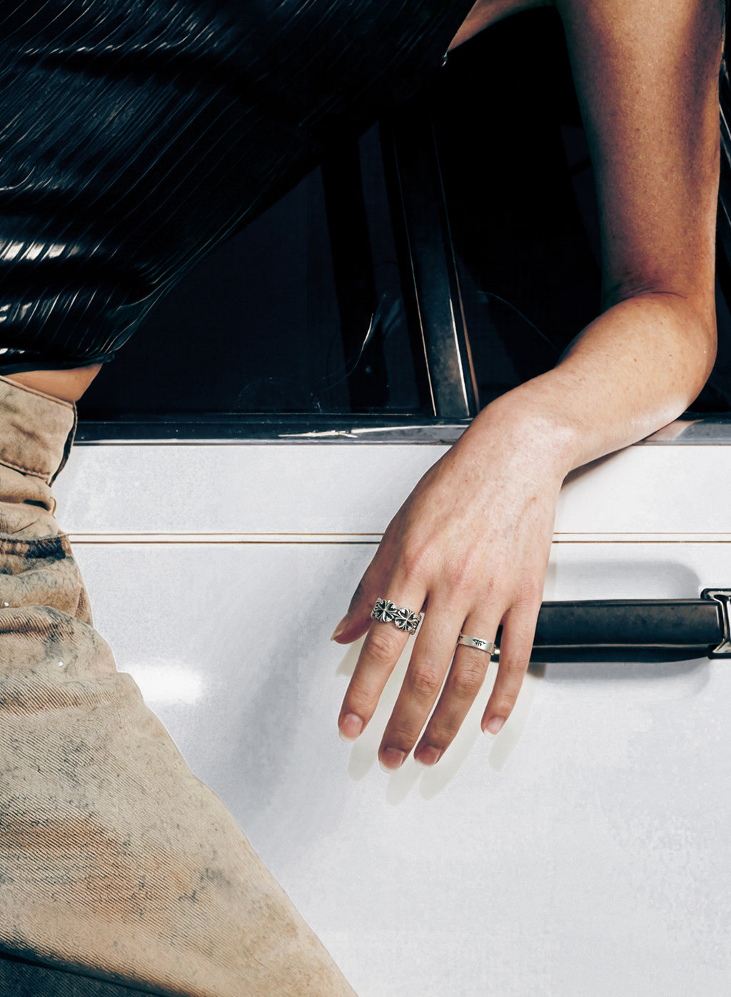 Monogram band ring