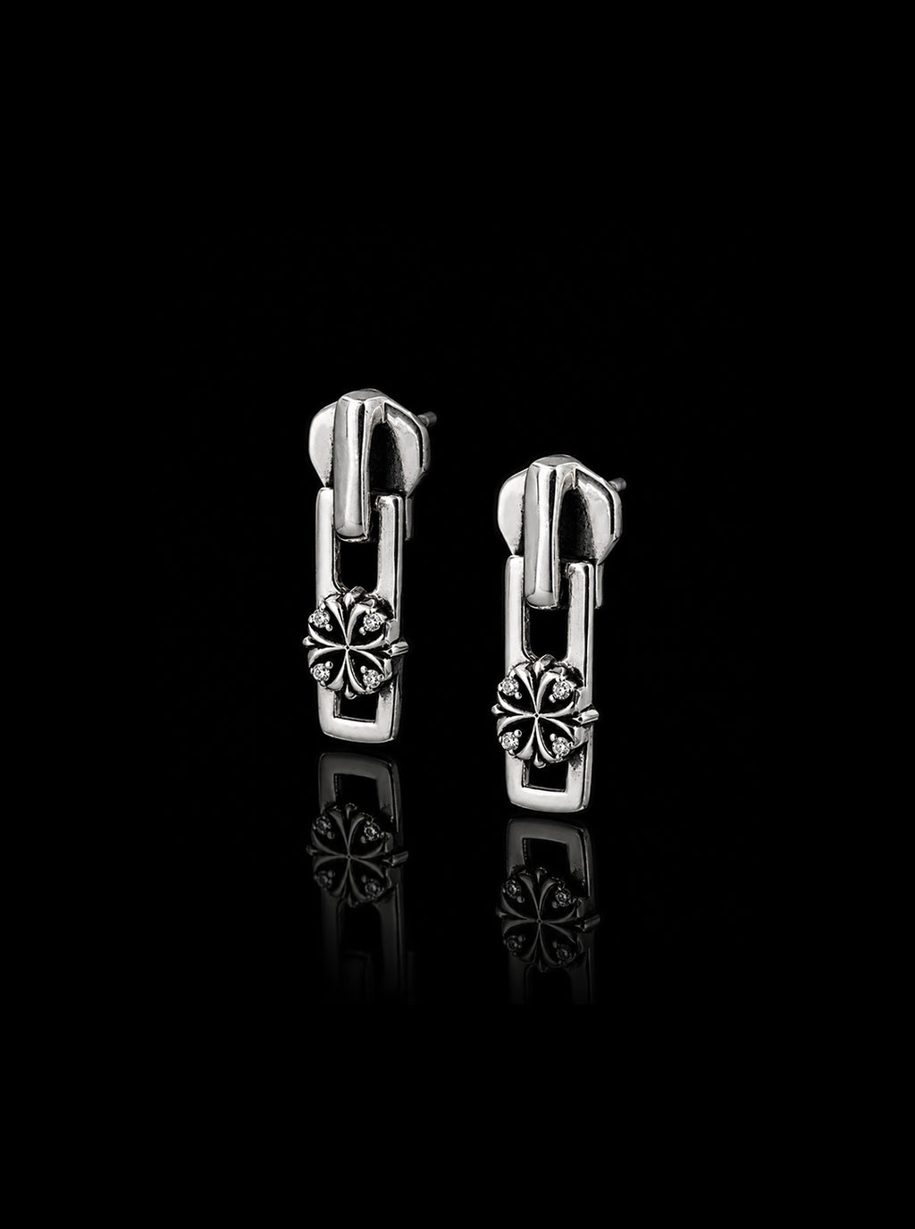 Clover-cross quadruplets zipper puller oxidised earrings